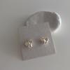Pendientes de perlas de amor de metal irregulares con diseño de nicho, pendientes de moda de temperamento versátil y simple con personalidad femenina