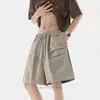 Shorts Casuais Masculinos Elegantes Marrons Plissados, Novidade de Verão Tendência Retro Soltos Versáteis Calças de Cinco Pontos