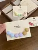 Brincos Coloridos Doces Macaron Geométricos Suaves Estilo Coreano, Brilhantes e Frescos, Design de Nicho e Versátil para Mulheres