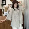 Conjunto de tres piezas de verano retro japonés: chal holgado, pantalón falda, nueva camisa de cuadros de manga corta en capas, ropa casual de pierna ancha para mujer