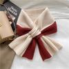 Cachecol Novo Estilo para Mulheres no Outono e Inverno, Simples e Quente, Fio Tricotado Color-Block Cruzado, Versátil, Cachecol de Pescoço Feminino Fashion e Fofo
