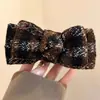 Horquilla con lazo a cuadros vintage para mujer, estilo alta gama, Sense 2024, nuevo artefacto, con cabeza esférica, con clip de tiburón en la parte trasera.