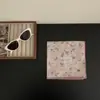 ¡Pequeña literatura y arte gris! Pañuelo Cuadrado Pequeño de Algodón Estampado Azul y Rojo Vintage Estilo Coreano Pañuelo Versátil de Alta Calidad