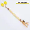 Juguete dispensador natural de hierba gatera con hierba gatera, plumas y cascabeles, palo teaser para gatos para autoentretenimiento y molienda de dientes