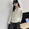 Conjunto de Roupa para Meninas Primavera e Outono 2026 Novo Estilo Infantil Primavera e Outono Moletom Estiloso com Gola Alta Roupa de Outono Calças Cargo para Crianças Grandes Conjunto de Duas Peças