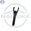 La horquilla de embrague 30531-EB300 30531EB300 es adecuada para Nissan NAVARA D40T 07-13