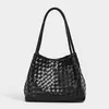 Nova Moda Bolsa de Mão para Mulheres Primavera 2026, Bolsa Tecida Artesanal de Nicho com Acabamento de Luxo, Bolsa Saco de Ombro Cruzado