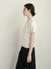 Camisa Polo Blanca Sencilla de Hombros Caídos, Camiseta de Punto de Manga Corta para Mujer, Estilo Veraniego, Ropa de Trabajo Elegante, Camisa Corta Retro Francesa