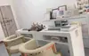 Mesa de Trabajo para Manicura de Superficie Plana Blanca Individual/Doble de Moda con Lámpara de Pinza Estilo Japonés y Ranura para Aspiradora