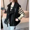 Chaleco de imitación de borrego para mujer, nuevo estilo otoño e invierno 2026, corte holgado versión coreana, gamuza sintética y pelo integrados, prenda de abrigo elegante