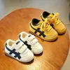 Sapatos de Caminhada para Bebês Meninos Primavera e Outono 2026, Tênis para Crianças Pequenas Meninas, Tênis Board para Meninos, Sapatos de Caminhada para Bebês, Sapatos Brancos para Crianças