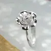 Anillo de Flor de Rosa de Moda Estilo Coreano Transmisión en Vivo Anillo Versátil Elegante de Moda Joyería de Mano Abierta para Mujer Cobre Plateado Estilo Caliente