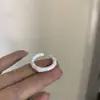Anillo Hueco Estilo Vintage Cool con Tachuelas de Diamante Cepillado y Temperamento Único, Estilo Niche Old Money, Anillo Apilable con un Toque de Lujo para Mujer