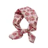 Bufanda Cuadrada Pequeña de Algodón Puro 70cm Transpirable Fresca Suave Artística Decorativa Bufanda de Seda Pequeña Primavera y Verano Versátil Bufanda Floral Mujer