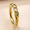 Joyería de Acero de Titanio Japonesa y Coreana Más Vendida Anillo de Diamante Microincrustado de 4 mm Anillo Sencillo de Acero Inoxidable de Gama Alta Fábrica Mayorista