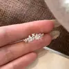 Anel de Prata Esterlina S925 com Zircônia Estrela Feminino Aberto Ajustável Luxo Leve Design de Nicho Nova Joia de Mão