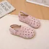 Sandalias Birkenstock Nuevas de Verano 2026 para Niñas Suela Suave Antideslizantes Punta Cerrada Zapatos con Agujeros Zapatos de Bebé Suela Suave Zapatos Caminadores