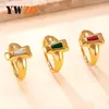 Anillo de Acero Titanio de Venta Caliente Transfronterizo, Anillo de Acero Inoxidable con Circonita Trapezoidal Fundida, Moderno y de Alta Gama, Chapado en Oro de 18 Quilates