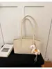 Bolso de Hombro Grande de Capacidad Retro Transfronterizo para Mujer 2026 Nuevo Estilo Bolso de Hombro Simple de Moda Bolso de Mano con Personalidad