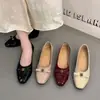Sapatos Mary Jane femininos com corte baixo, aumento de altura interno, laço, sapatos baixos de sola única, novo estilo balé para primavera e verão 2026, delicados