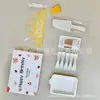 Juego de cuchillo, tenedor y plato para pastel en caja de regalo cinco en uno, juego de vajilla desechable para postres, juego de vajilla para pastel de cumpleaños