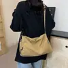 Bolso de Mano de Gran Capacidad para Mujer, Bolso de Hombro Casual, Estilo Coreano Elegante, Bolso Cruzado Versátil, Moda para Viajes Diarios, Sencillo y Versátil