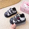 Tênis de Skate Infantil 2026 Outono Meninos e Meninas Dupla Velcros Esportivos Casuais Sapatos de Bebê Gatinho Fofo para Crianças Pequenas Tendência