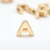 Acessórios para joias DIY Coreano Ouro 14K real Pingente de 26 letras Material para pulseira e colar Acessórios de pingente para pulseira Atacado