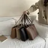 Novas Bolsas Femininas, Bolsas de Ombro Modernas para o Dia a Dia, Bolsas Transversais Texturizadas de Grande Capacidade, Bolsas Tote Populares no Atacado