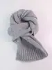 Bufanda de Lana Lisa de Color Sólido Invierno 2026 Chal de Lana Versátil de Doble Cara Coreano para Mujer Otoño e Invierno Fabricante Venta al por Mayor