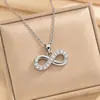 Colar Cruzado Estilo Europeu e Americano Número 8 Cobre Zircônia Acessórios para Mulheres, Luxo Leve, Simples e de Alto Padrão Acessórios de Corrente para Clavícula