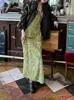 ¡Ouou Ouyang 'Les Winery' la mejor vibra relajada de estilo francés! Vestido de tirantes con escote en V y estampado de diseñador