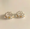 3077 Nuevos Pendientes de Margaritas con Diseño de Nicho Pendientes para Mujer Girasol Simple Moda Estilo Ins de Alta Gama Pendientes