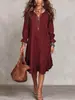 Vestido Casual de Resort para Mujer, Estilo Holgado, Sensación Ligera, Sin Tirantes, Cuello en V, Abertura, Botones en la Parte Delantera, Dobladillo con Volante, Vestido Midi, Fuente Mayorista