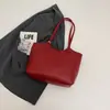 Bolsa tote retrô moderna transfronteiriça para mulheres, nova coleção outono 2026, cor sólida, bolsa de ombro de luxo leve, bolsa de ombro para o dia a dia