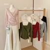 Suéter de tricô torcido estilo coreano, suave e de desejo puro, para mulheres, camada base outono e inverno, design cruzado falso de duas peças, nova malha que afina a cintura