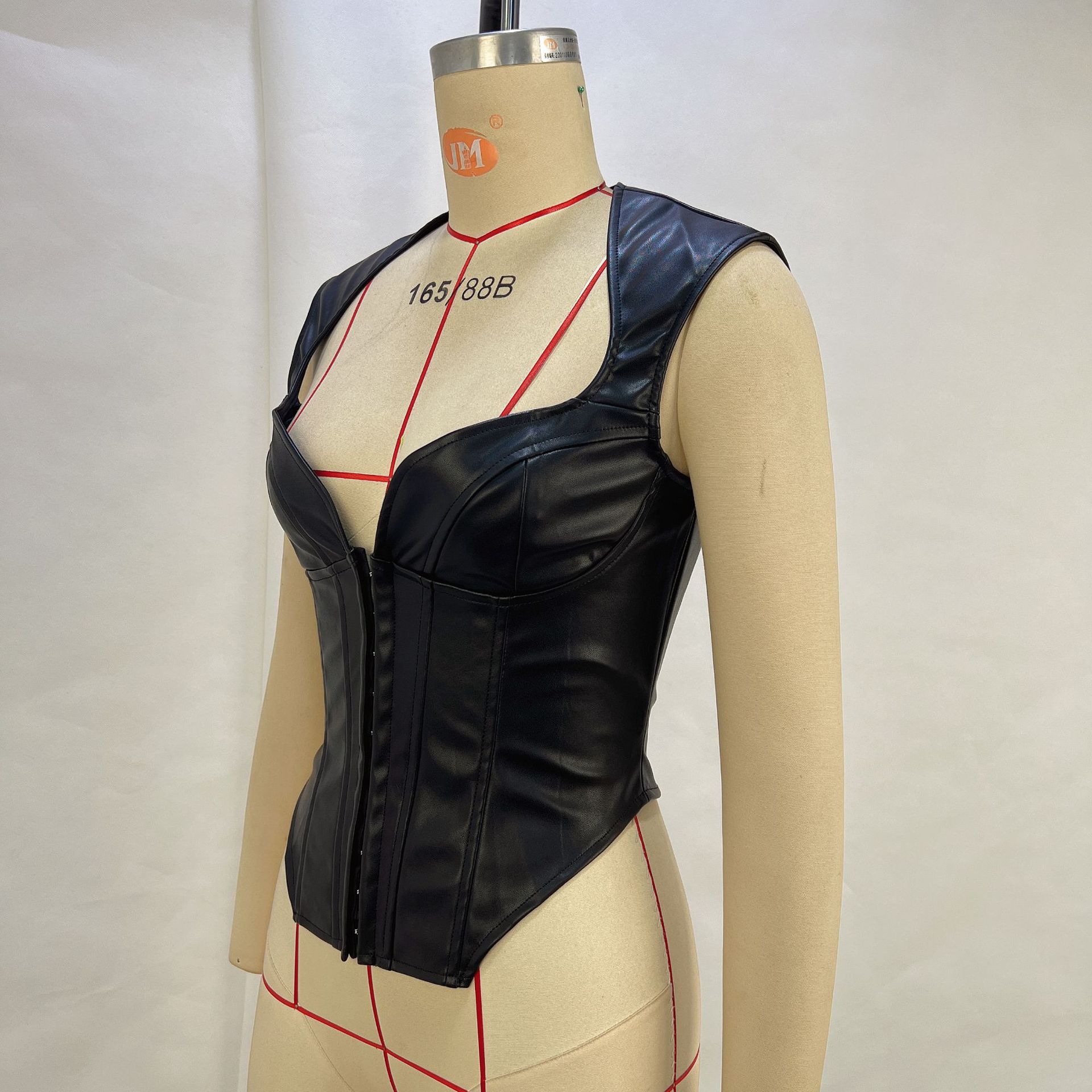 cefc7ba555f1807a5a12cfb09136ce