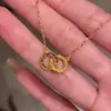 Caperucita Roja Explosiones Accesorios de Moda 2025 Explosiones Cadena de Clavícula de Alto Valor Nicho Anillo Mobius Collar para Mujer