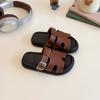 Chinelos Infantis Verão 2026 Novo Estilo Sapatos Casuais Vazados para Crianças Sandálias de Encaixe para Meninas