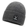 Gorro de Lana para Hombre de Otoño e Invierno, Gorro Grueso Tejido con Forro de Felpa, Gorro de Punto Trendy Estilo Coreano que Protege las Orejas, Gorro Cálido con Visera de Pico para Hombre