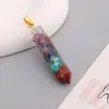Pingente de Pedra Triturada Colorida de Cristal Natural Estilo Europeu e Americano para Mulheres, Pingente de Colar Pendente Coluna Hexagonal Geométrico de Resina DIY