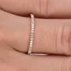 Anillo de pareja al por mayor de joyería transfronteriza con diamantes de una sola fila chapados en oro rosa para mujer. Anillo de cola de diamante de viento para mujer.