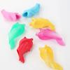 Ventas Directas de Fábrica Soporte para Lápices de Pez de Silicona Corrector de Escritura para Niños Cubierta para Bolígrafos Papelería Lista para la Venta