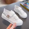Tênis de Lona Estilo Coreano para Crianças, Novos Modelos Respiráveis de Verão, Tênis de Tecido da Moda para Meninas, Tênis para Meninos com Solas Macias, Sapatos da Moda para Meninos