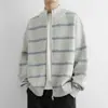 Suéter de Tricô Patchwork com Gola Alta Listrado Vintage para Homens, Outono Estilo Americano Solto Casual Versátil Jaqueta Suéter Aberta Solta