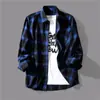 Camisa Xadrez com Capuz Estilo Retrô Americano para Homens, Tendência de Primavera e Outono Marca Estilo Casual Solto Manga Longa Camisa Jaqueta para Casais para Homens
