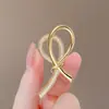 Broche com Acabamento de Luxo, Estilo Nicho e Simples, Alfinete de Roupa, Acessório de Pérola para Terno, Broche