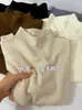 Suéter macio e confortável com gola alta pequena para mulheres, outono 2025, peça básica simples, camisa base de tricô com gola alta, top de inverno