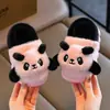 Zapatos de Algodón Infantiles de Dibujos Animados de Panda para Niños y Niñas, Antideslizantes de Interior para el Hogar, Cálidos, Felpa Gruesa en la Suela, Zapatos de Algodón para Bebé con Cubierta para el Talón