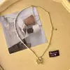 Colar com Pingente de Pônei Banhado a Ouro Cobre com Zircônia para Mulheres, Estilo de Luxo Leve de Alta Qualidade, Corrente de Suéter para Primavera e Verão, Acessório de Design de Nicho